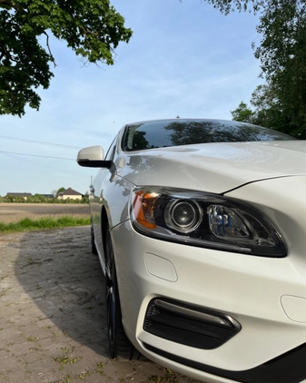 Volvo S60 cena 65500 przebieg: 104000, rok produkcji 2017 z Lublin małe 497